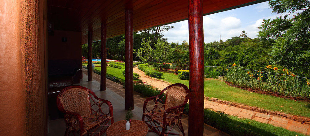 Grand & Gangula Hotell Dambulla Exteriör bild